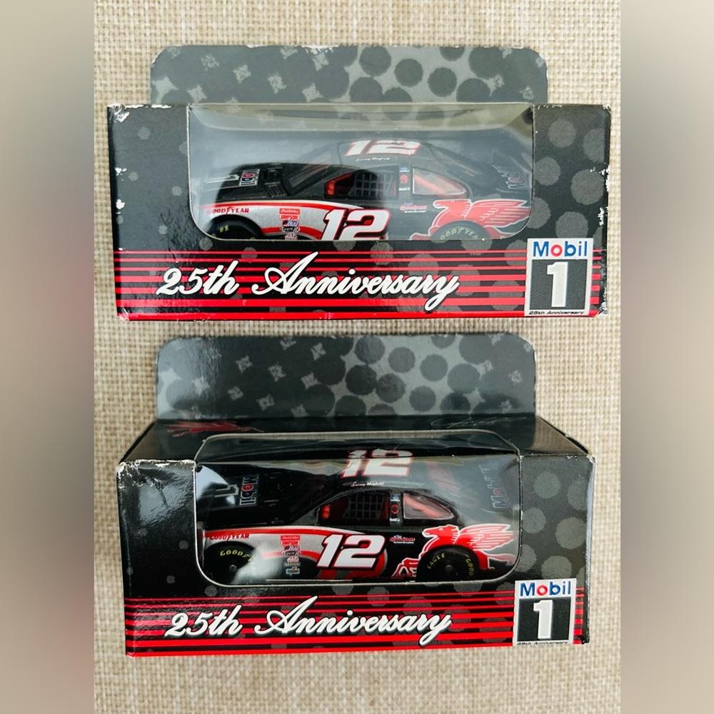 2 -NEW MOBIL 1 25th ANNIVERSARY LTD Ed–FORD TAURUS –JEREMY MAYFIELD #12 –NASCARS
